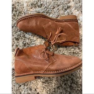 “Cyra Catelyn Shimmer” Hush Puppies 🥾 ✨